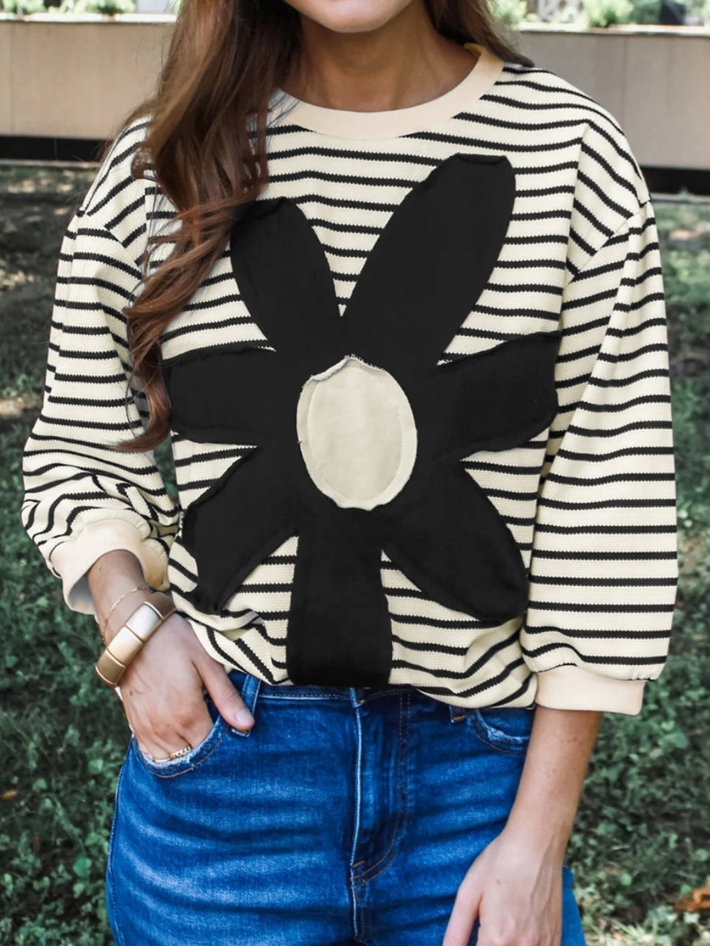 The Garment Stripped Crew Neck Flower Print Sweater Sz M